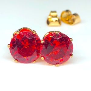925/14ky Gold Red Cubic Zirconia Studs